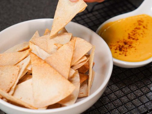 Copycat-Chipotle-Tortilla-Chips