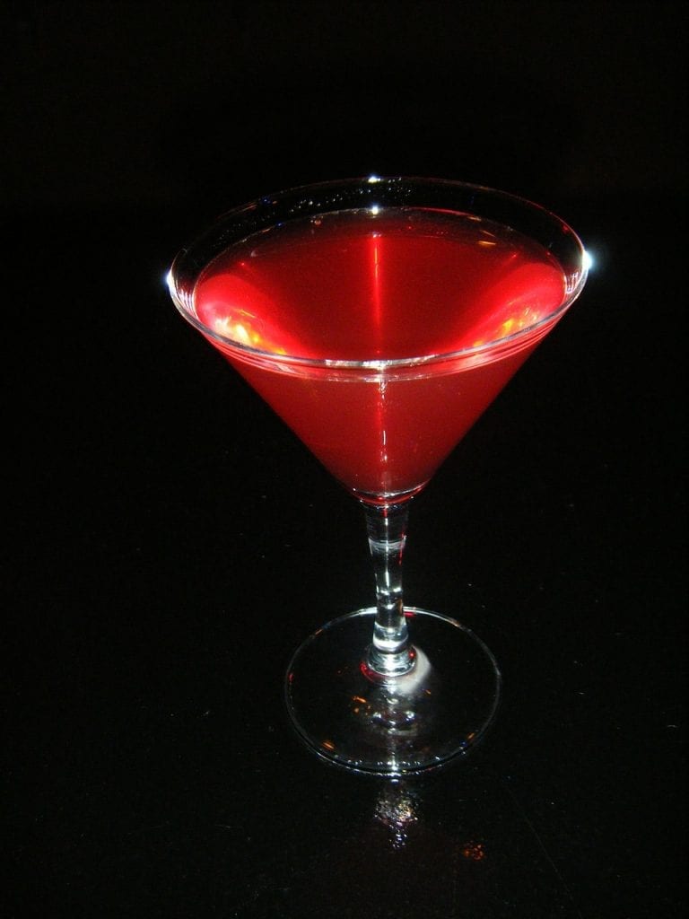 cold cosmopolitan martini