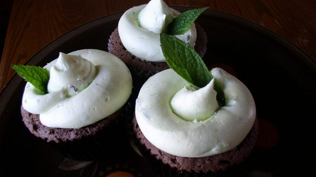 decadent mint cookie cup recipe