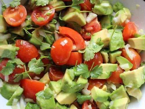 Guacamole In a Bag, Simple Guacamole Recipe, easy guacamole recipe with avocados and roma tomatoes