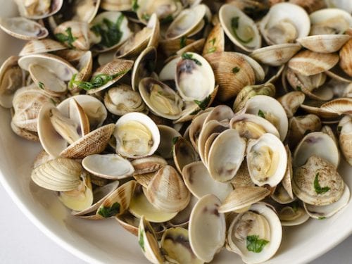 Copycat Red Lobster Steamed Clams Recipe