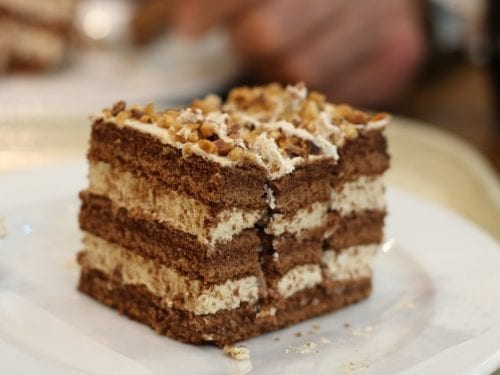 burnt sugar candy bar cake