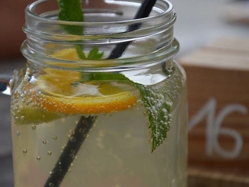 homemade crockpot lemonade