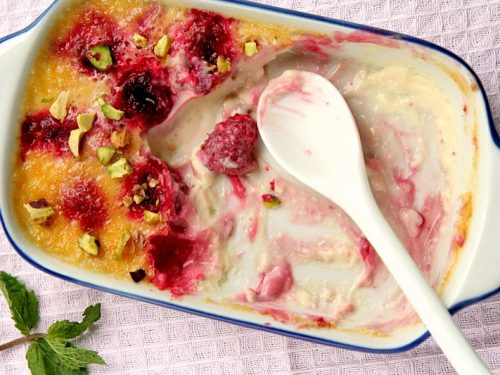 peach and raspberry gratin