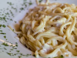 roasted garlic alfredo