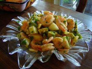 seafood saute with kiwi