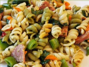 simple pasta and vinaigrette salad