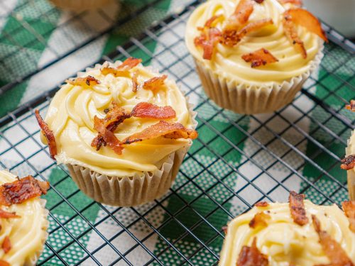 Maple Bacon Cupcakes