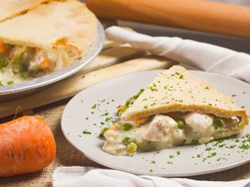 Copycat Marie Callender's Chicken Pot Pie