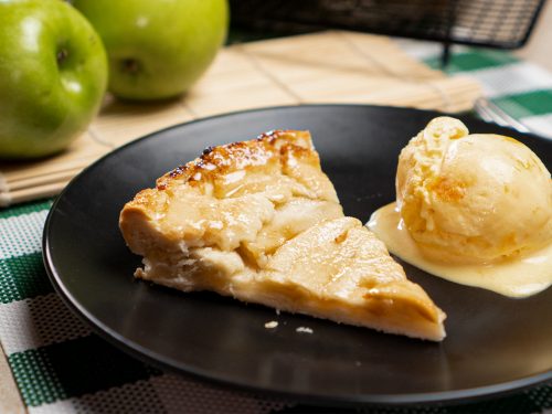 Alice Waters' Apple Tart