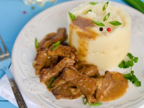 beef curry in the crockpot