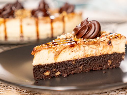 Caramel Pecan Turtle Cheesecake-Copycat-The-Cheesecake-Factory-Recipe