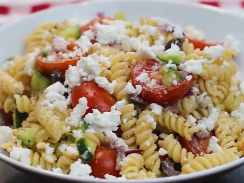 Easy-Greek-Pasta-Salad