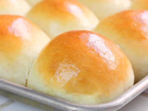 easy-bread-machine-dinner-rolls-recipe