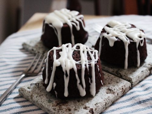 Mini Chocolate Cake Bites Recipe