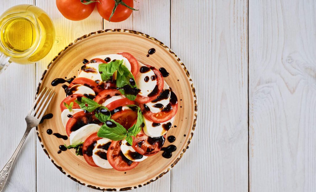 Tomato Caprese Salad with California Balsamic Vinegar Recipe, tomato salad with mozzarella and balsamic vinegar dressing