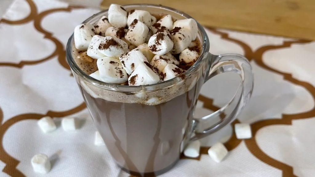 2-Ingredient-Nutella-Hot-Chocolate-Recipe