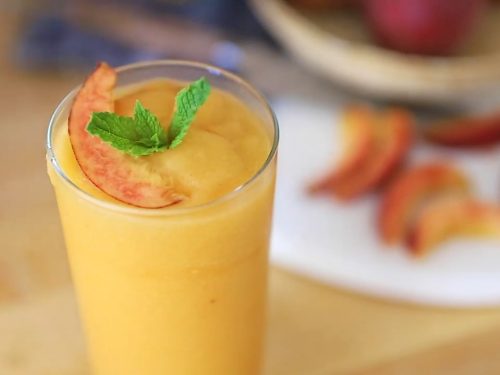 Frozen-Peach-Champagne-Cocktail-Recipe