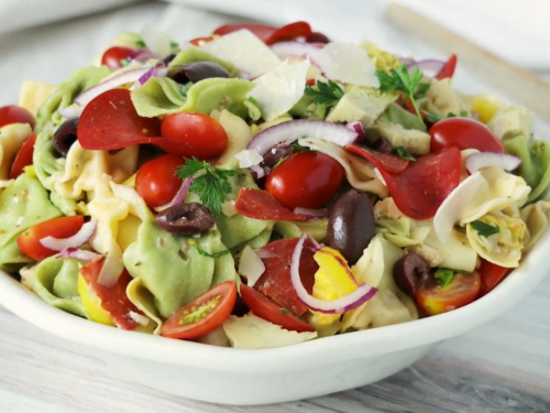 caprese-chicken-tortellini-pasta-salad-recipe