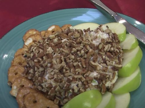 Caramel Apple Cheese Ball Recipe