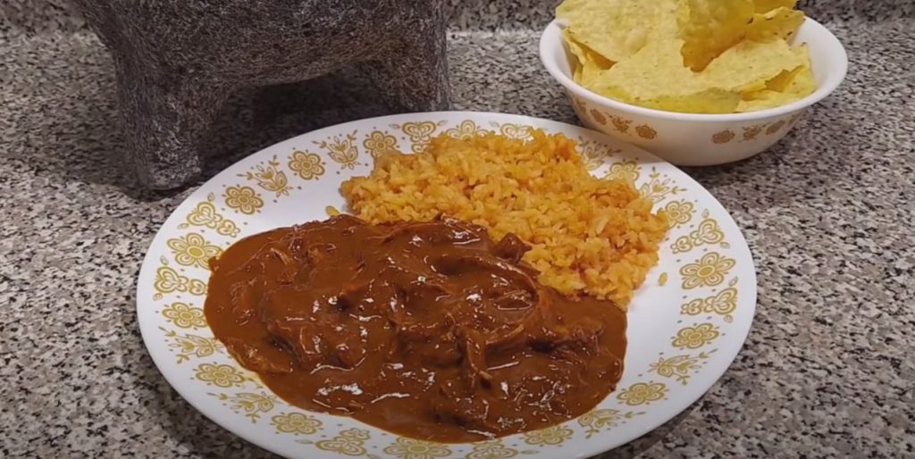 Easy Slow Cooker Chicken Mole Recipe