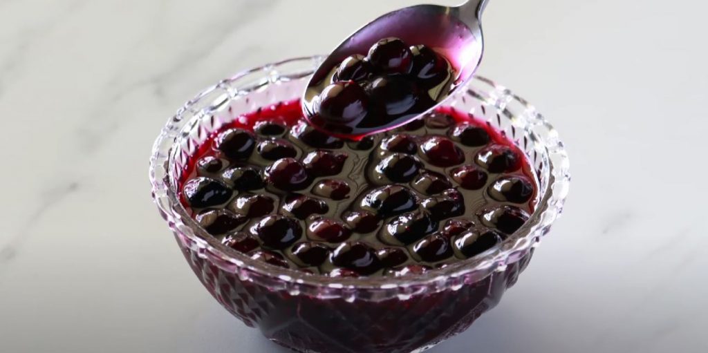 Homemade Blueberry Sauce Recipe