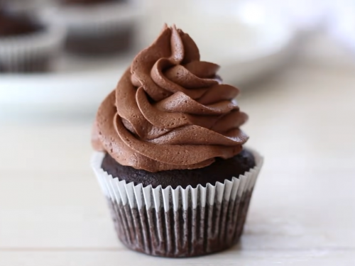 mayan-chocolate-cupcakes-with-cocoa-cinnamon-buttercream-recipe