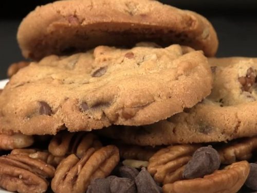 Salted Caramel Pecan Chocolate Chip Cookies Recipe