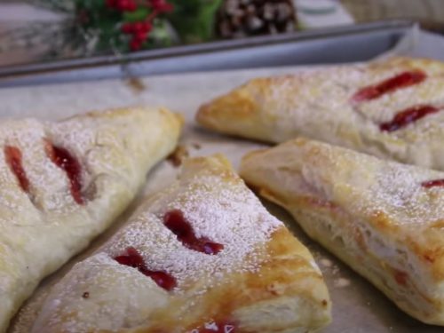 Simple Cherry Pastry Pies Recipe