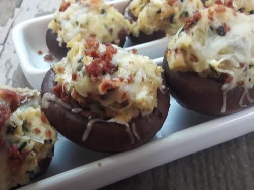 Spinach and Bacon Stuffed Mushrooms Recipe