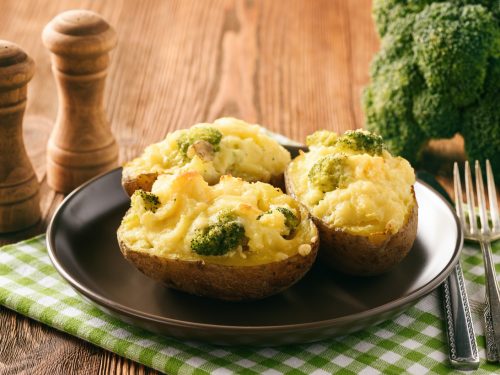 twice-baked-potatoes-with-broccoli-and-cheese