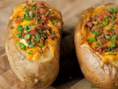 Idaho-Sunrise-Baked-Eggs-Bacon-In-Potato-Bowls-Recipe