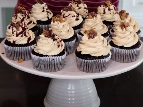 Chocolate Peanut Butter Swirl Cupcakes Recipe