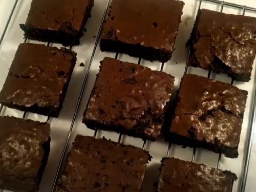 Gooey Chewy Brownies Recipe