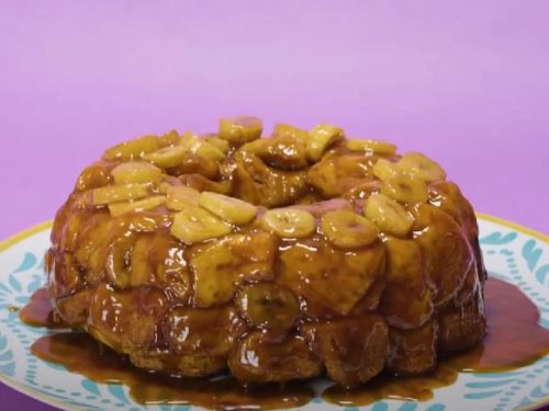 Homemade Monkey Bread with Caramel Sauce Recipe