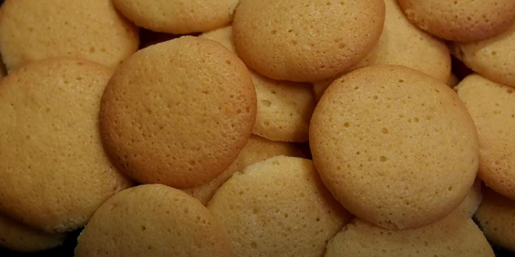 Melt-In-Your-Mouth Eggnog Cookies Recipe