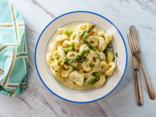 vegetables-and-tortellini-with-cream-sauce-recipe