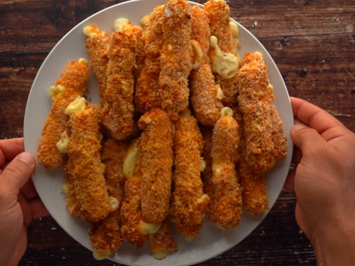 air-fryer-mozzarella-sticks-recipe