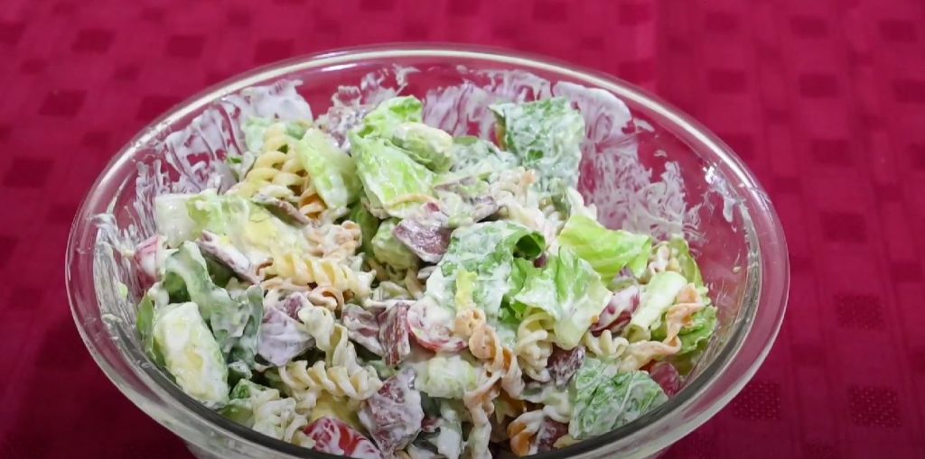 Bacon, Lettuce, and Tomato Pasta Recipe