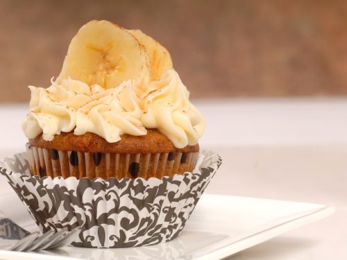 banana-cupcakes-with-cream-cheese-frosting-recipe