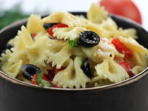 bow-tie-salad-with-fennel-prosciutto-and-parmesan-recipe