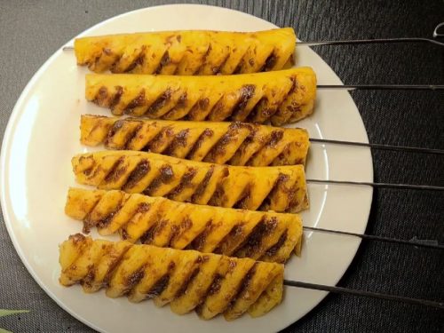 Caramelized Brown Sugar Cinnamon Grilled Pineapple Recipe