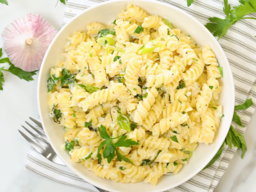 creamy-basil-artichoke-mac-and-cheese-recipe