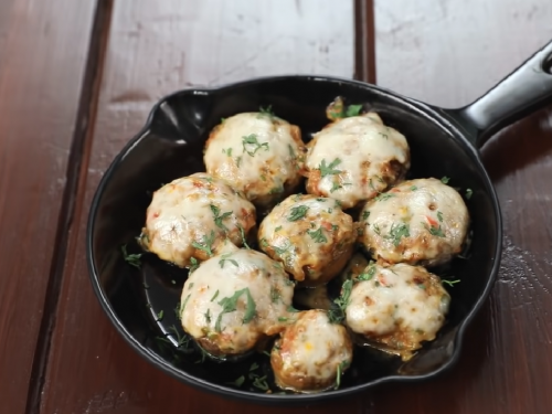 grilled-mushroom-stuffed-with-basil-and-blue-cheese-butter-recipe