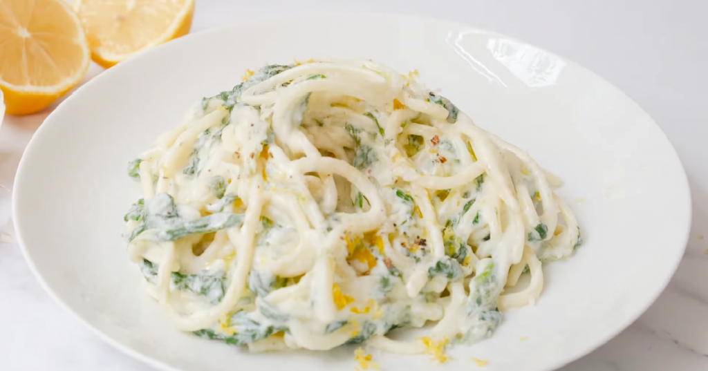 lemony-spaghetti-with-peas-and-ricotta-recipe