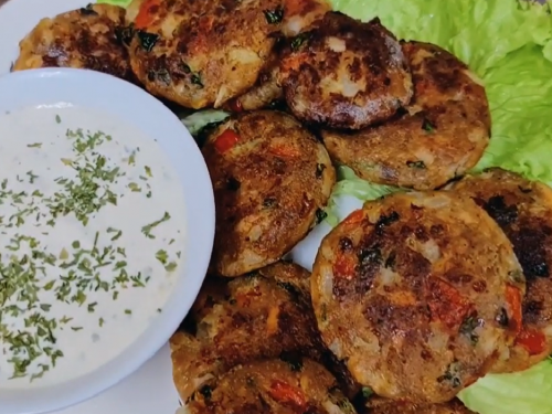 moroccan-salmon-cakes-with-garlic-mayonnaise-recipe