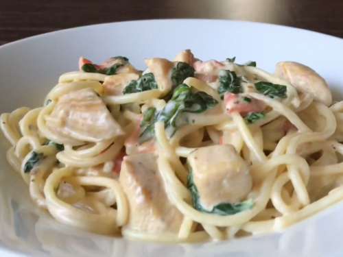 spaghetti-with-creamy-spinach-and-tarragon-recipe