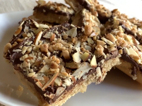 almond-toffee-bars-recipe