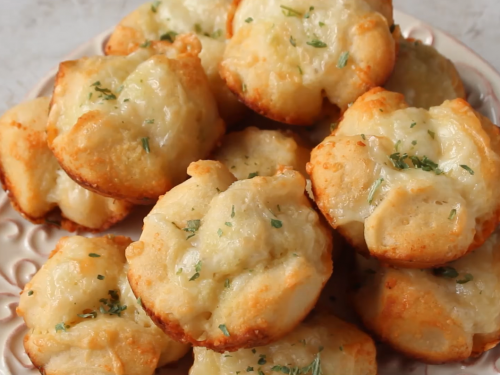 garlic-parmesan-pull-apart-bread-recipe