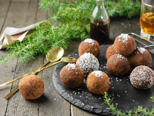 Chocolate Rum Balls Recipe, chocolate rum truffles, chocolate with rum